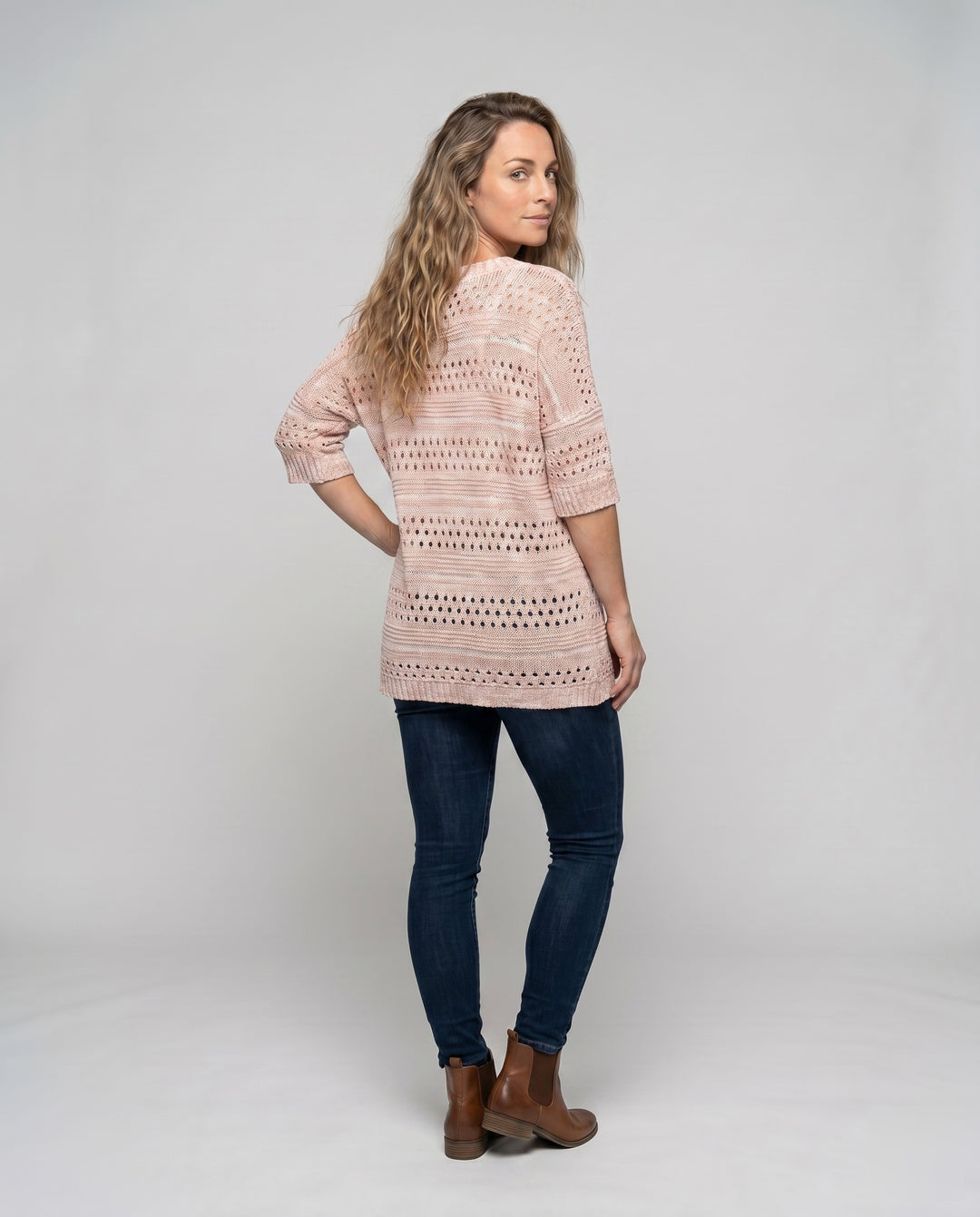Product 15622872891722 - back_view