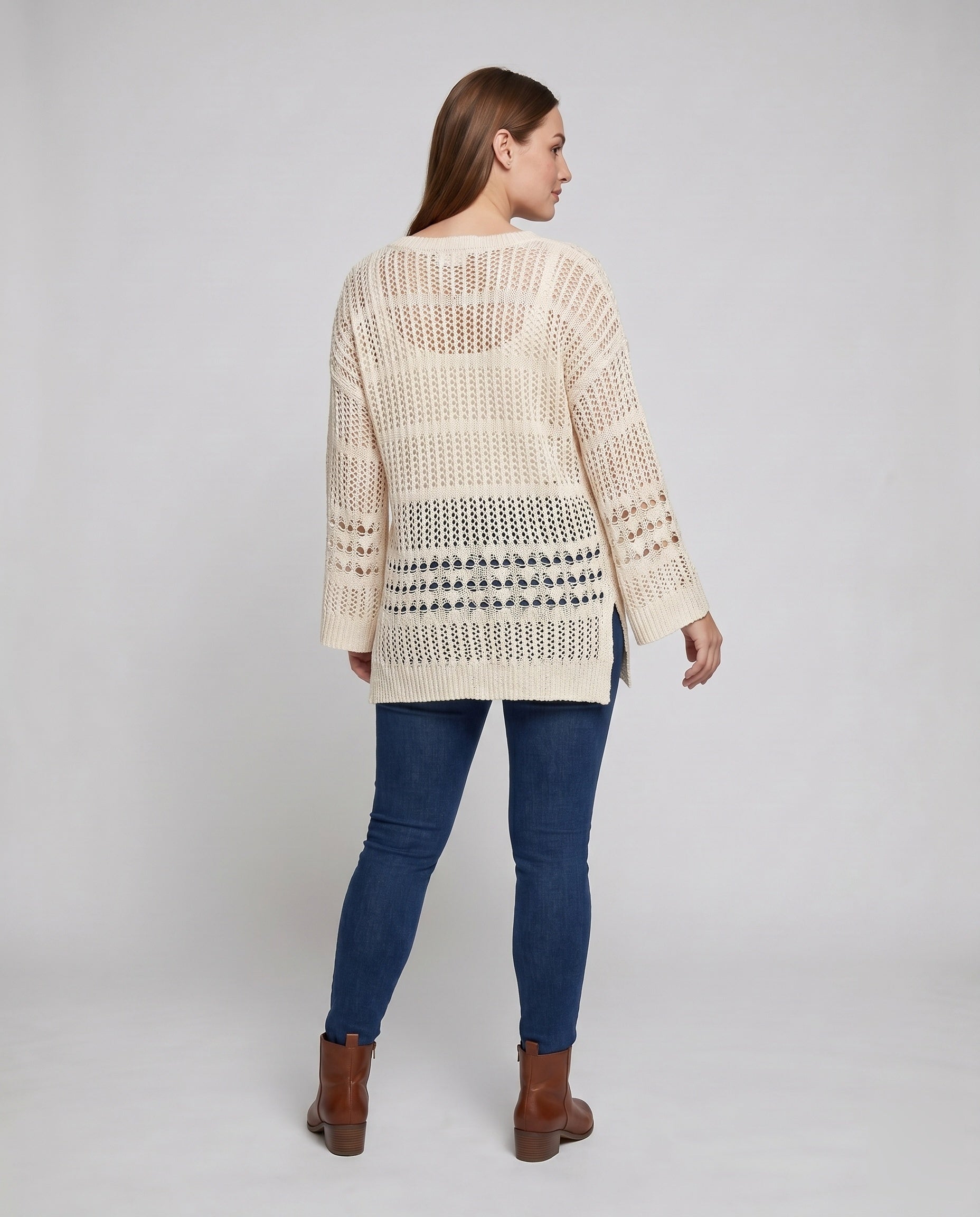 Product 15622876823882 - back_view