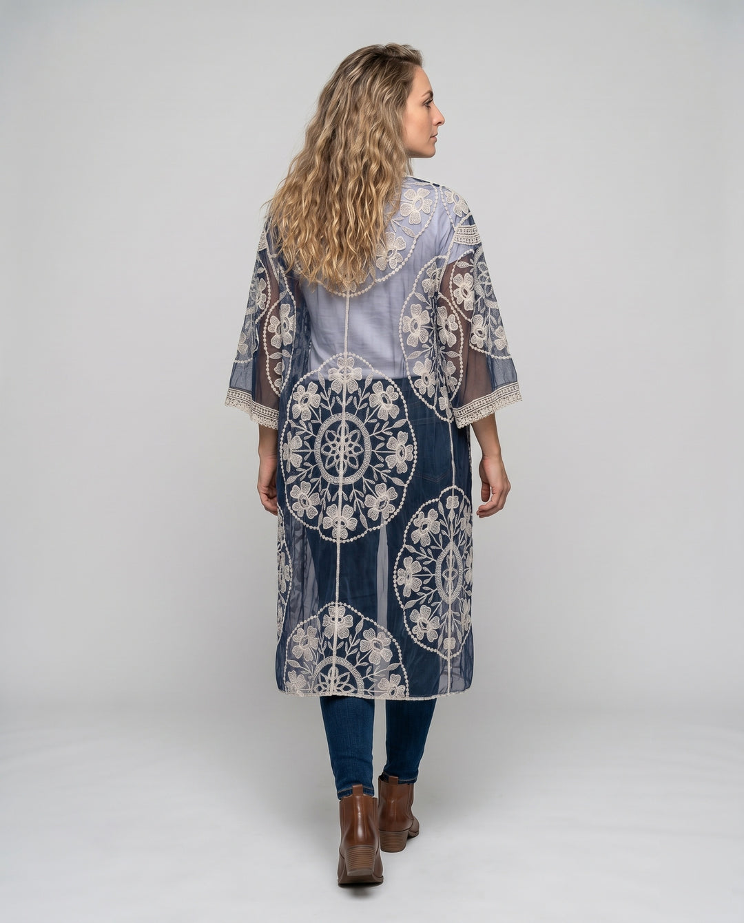 Product 15622878134602 - back_view