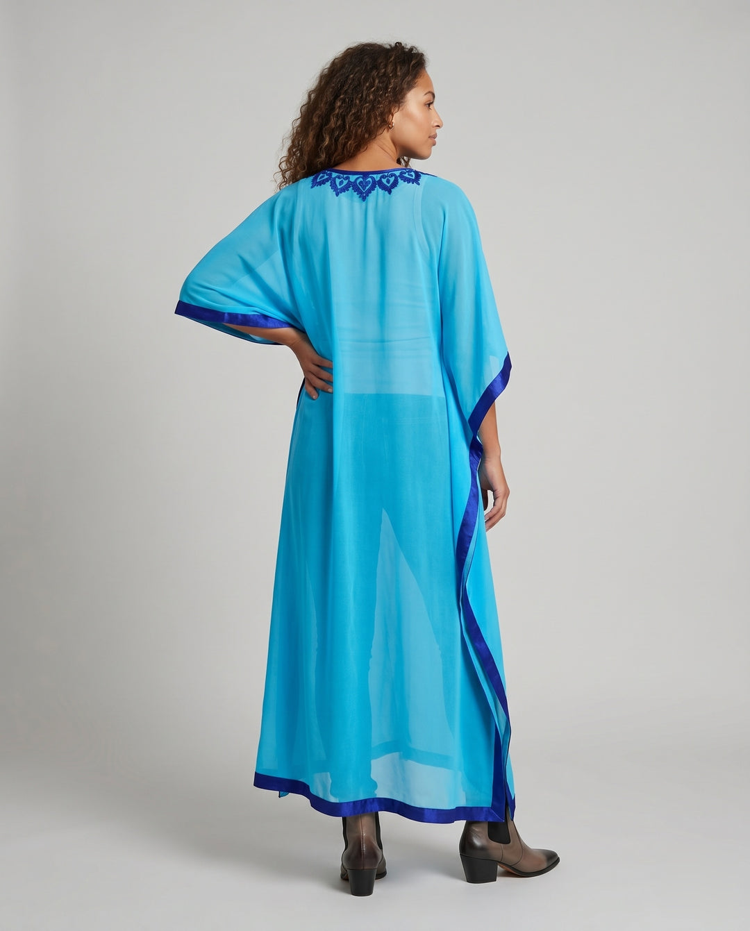 Product 15622880395594 - back_view