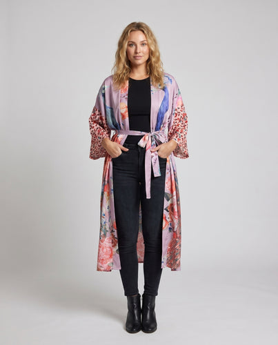 Damen luxuriöser Kimono mit floralen Mustern und eleganten Ärmel R&B