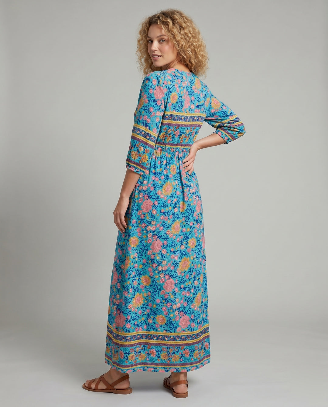 Product 15622889767242 - back_view