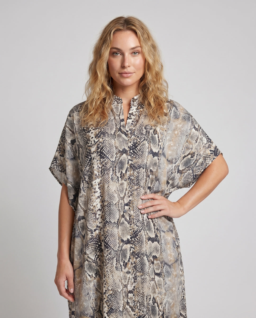 Product 15622890455370 - upper_body