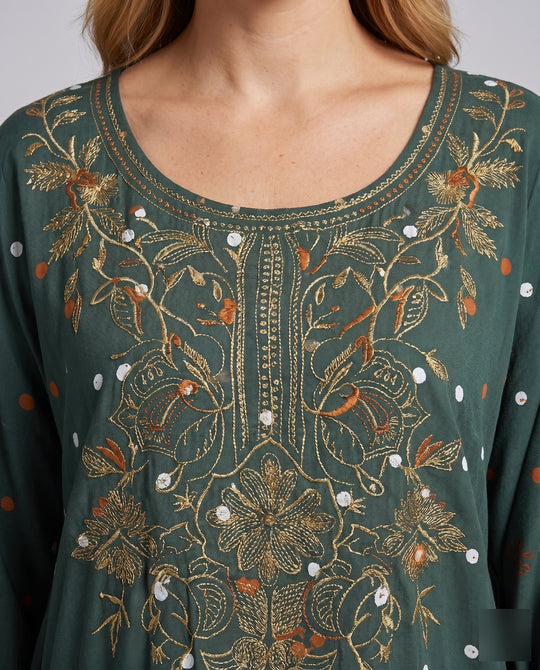 Product 15622897926474 - close_up_detail