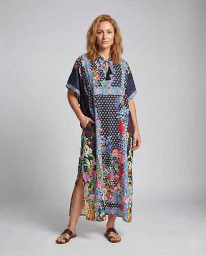 Damen Strandkleid mit floralen Mustern und leichten Ärmeln Heidi Mode