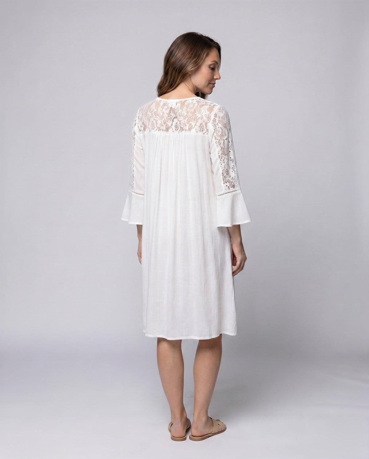 Product 15622911721802 - back_view