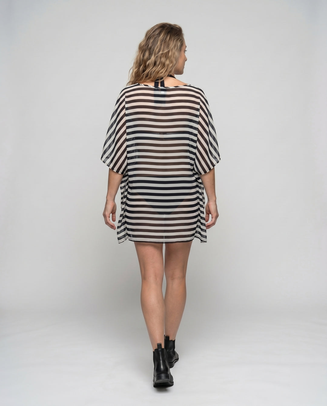 Product 15622913261898 - back_view