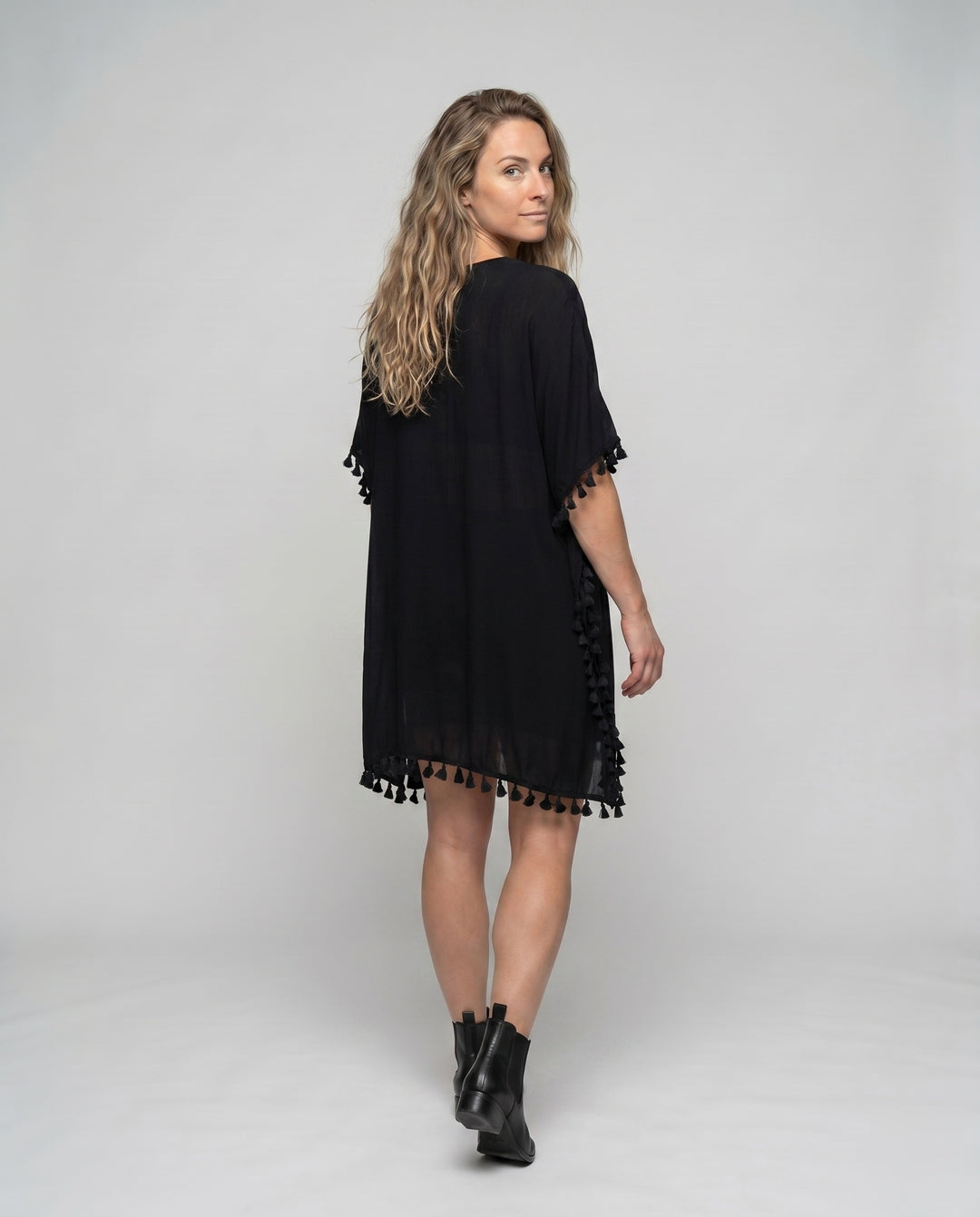 Product 15622913294666 - back_view