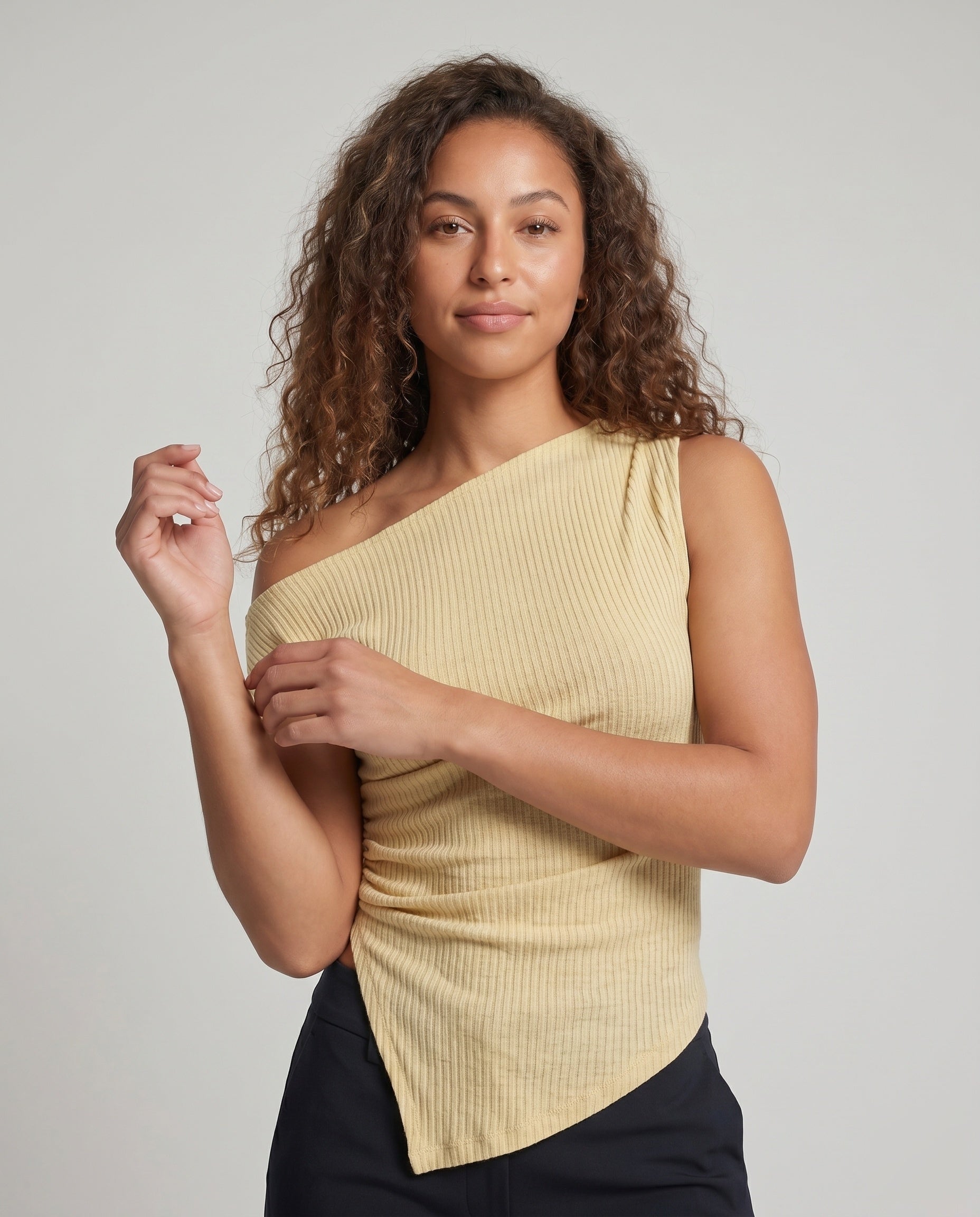 Product 15624509522250 - upper_body