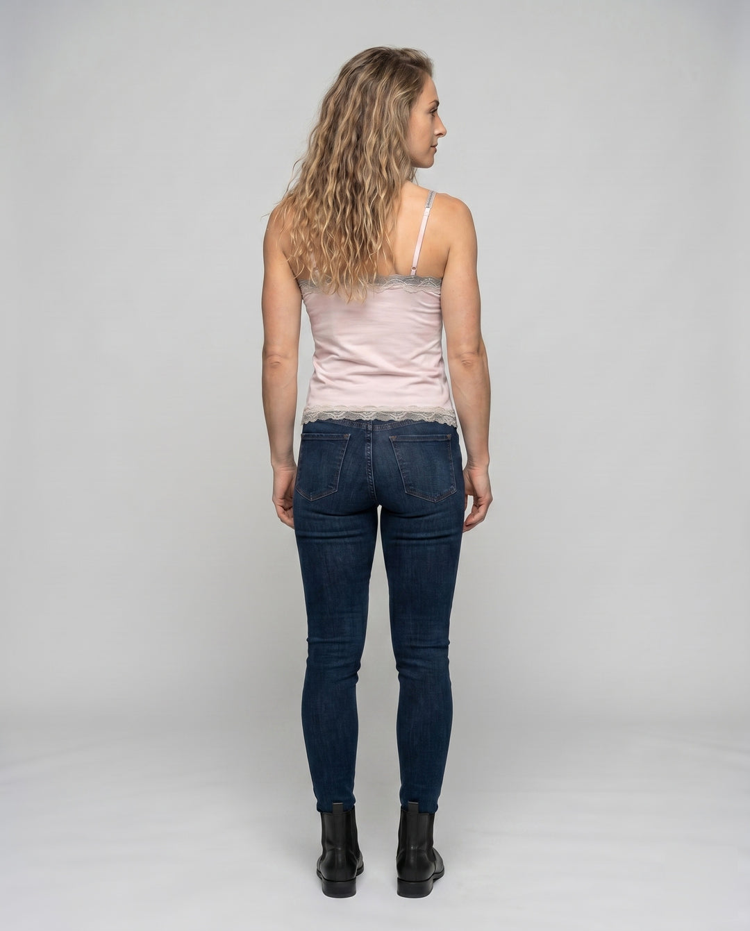Product 15624512864586 - back_view
