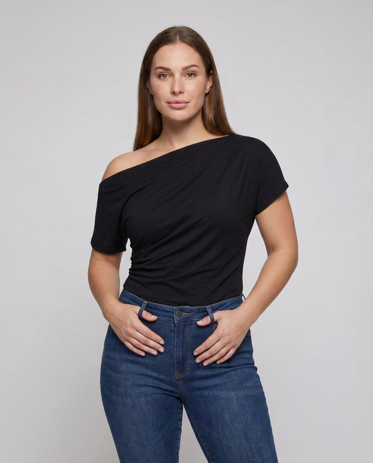 Product 15624514077002 - upper_body