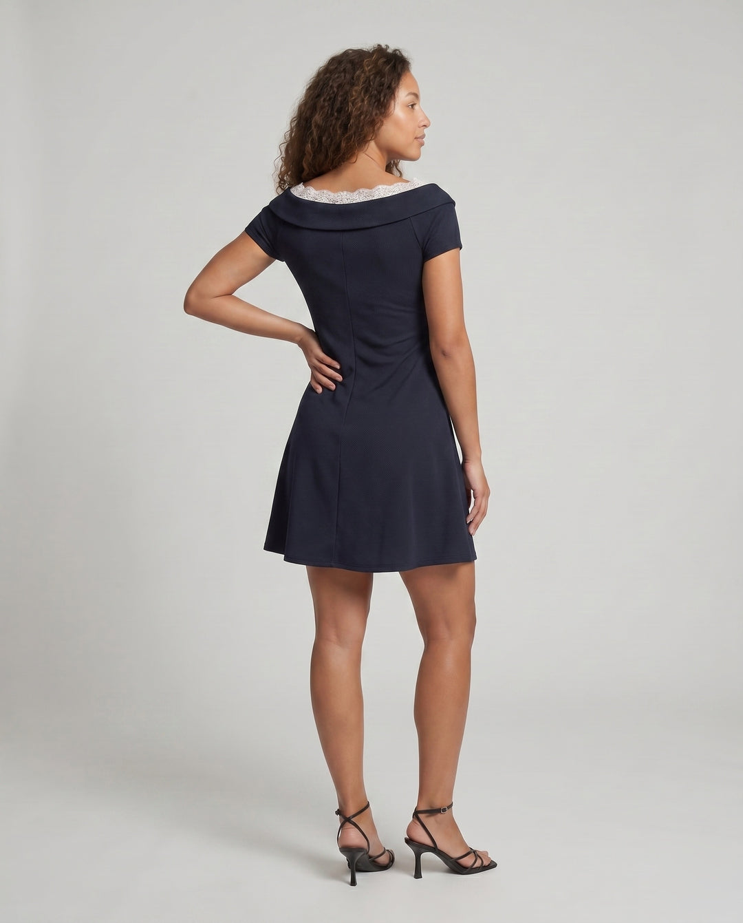 Product 15624515354954 - back_view