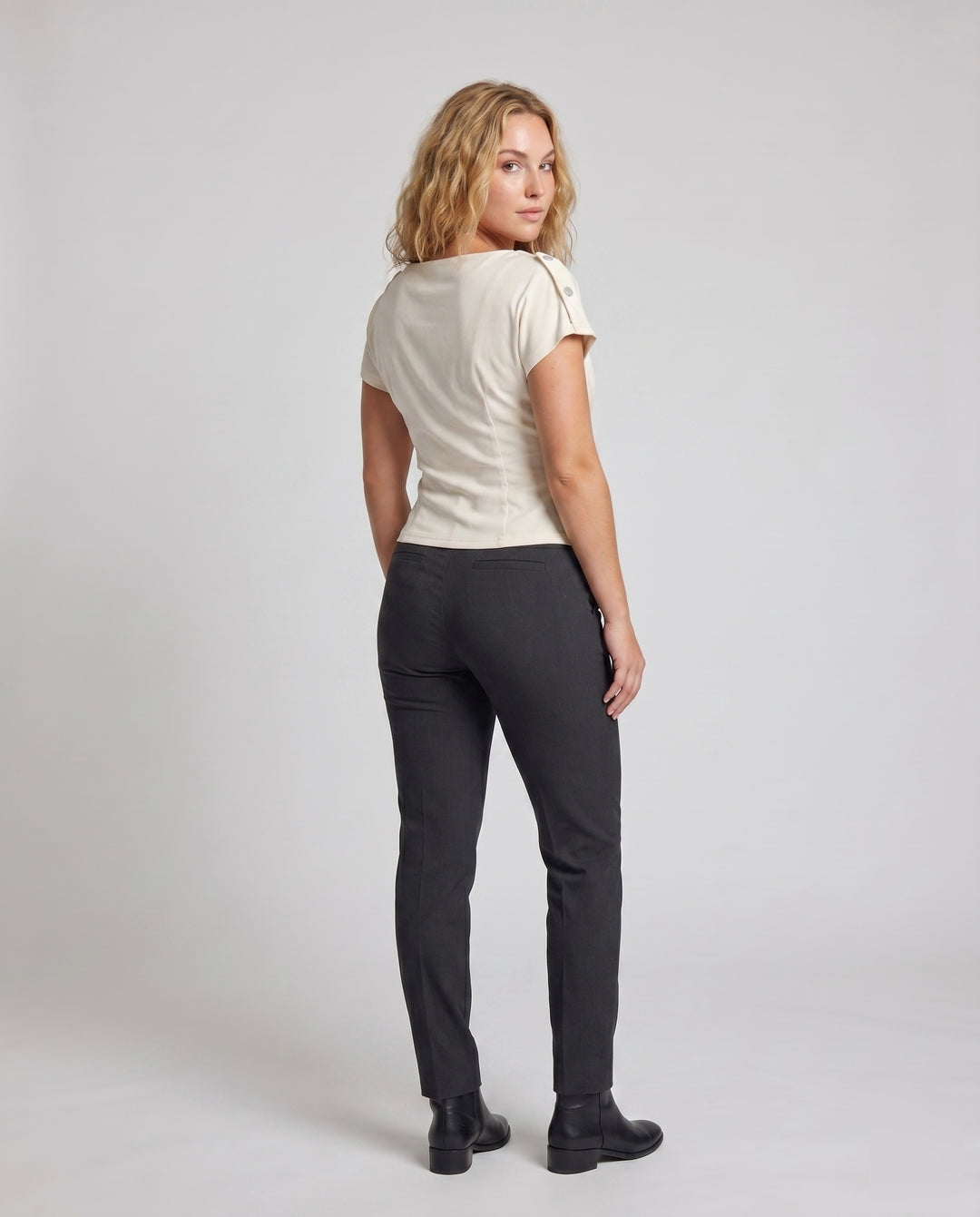 Product 15624516272458 - back_view