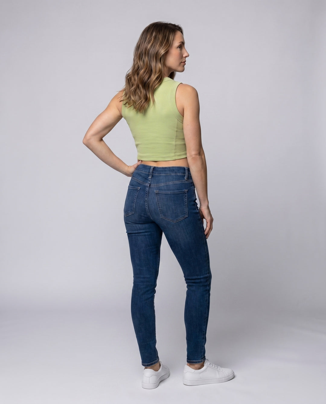 Product 15624516370762 - back_view