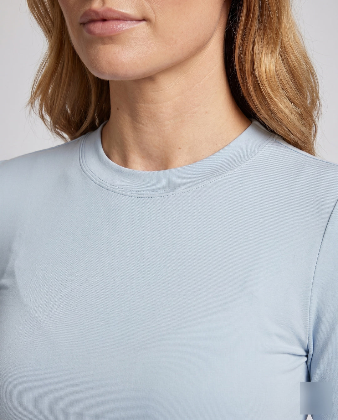 Product 15624516796746 - close_up_detail