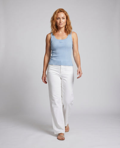 Damen nan feines Ripp-Cami mit Häkelabschluss und schmaler Silhouette