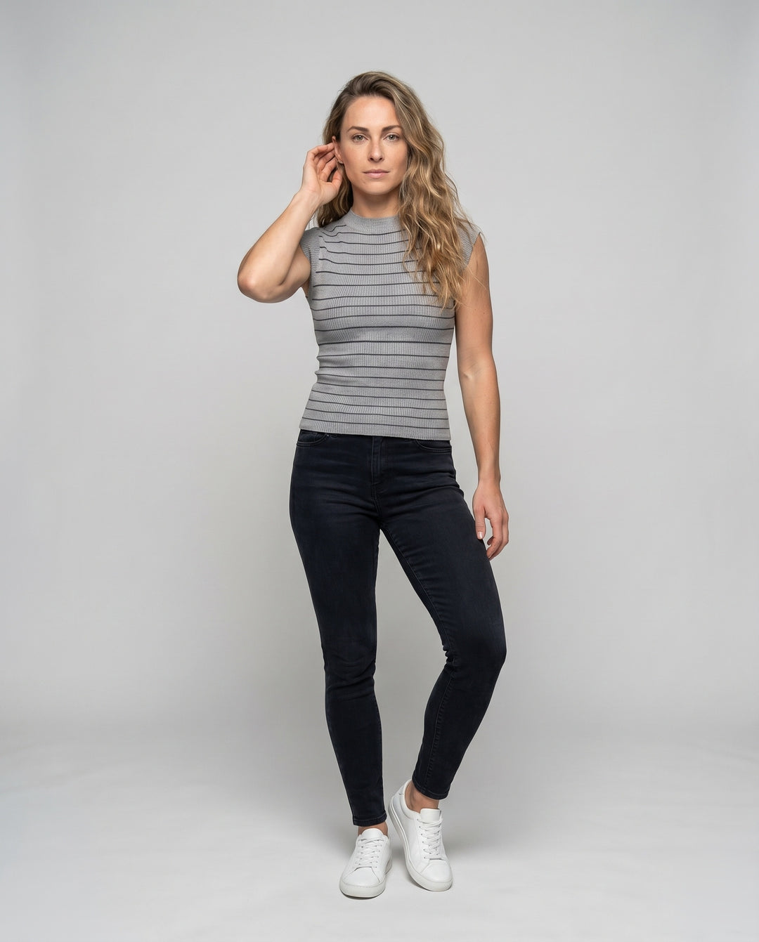 Product 15624518697290 - full_body_front