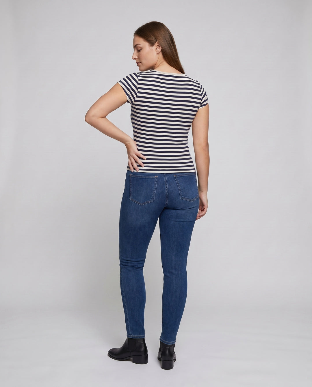Product 15624521318730 - back_view