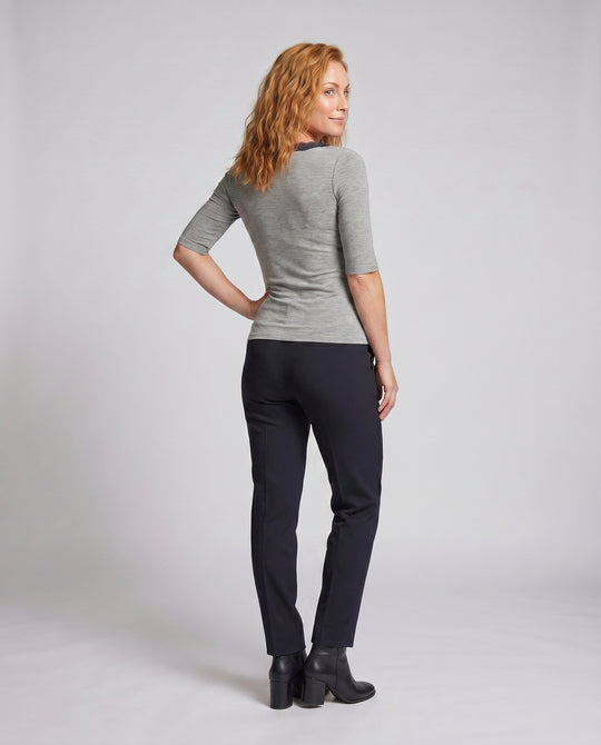 Product 15624522137930 - back_view