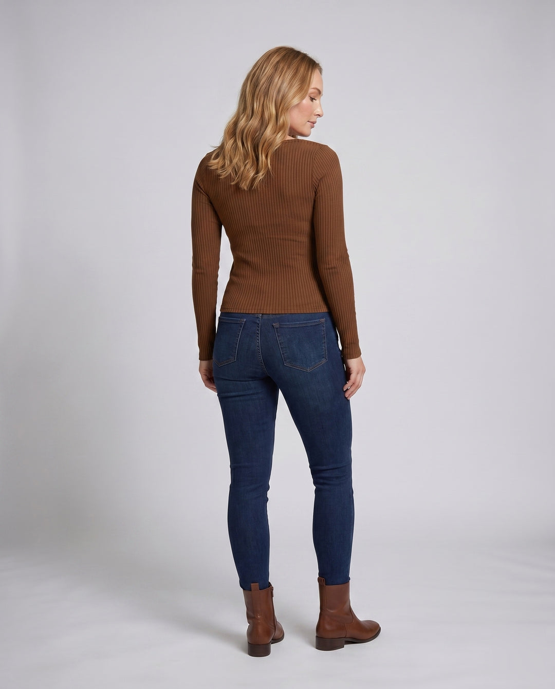 Product 15624523186506 - back_view