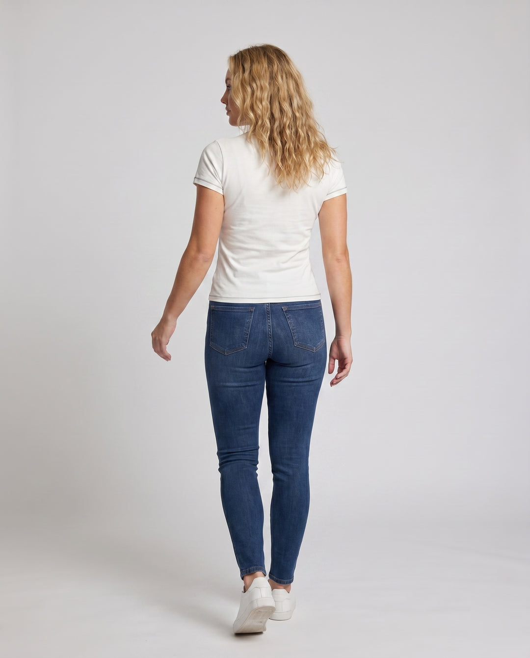 Product 15624523809098 - back_view