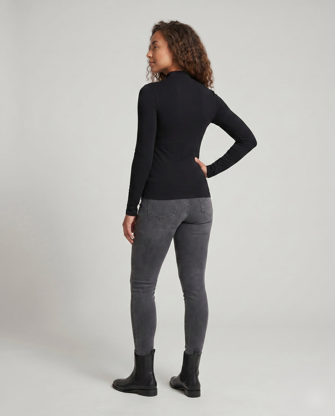 Product 15624524300618 - back_view