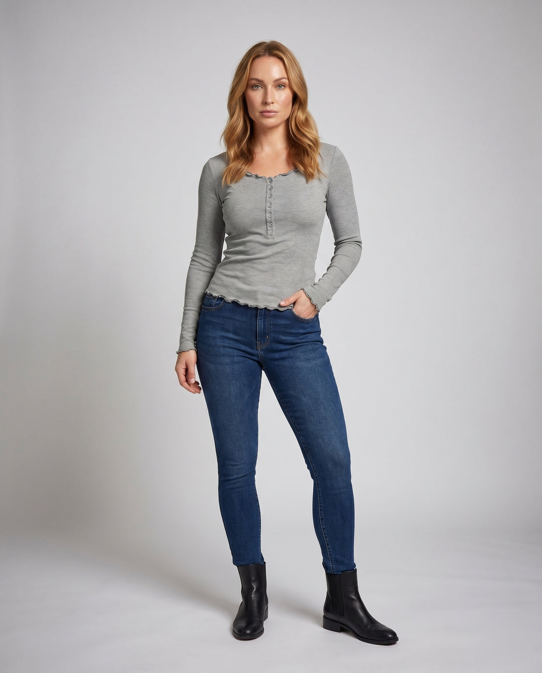 Product 15624524562762 - full_body_front