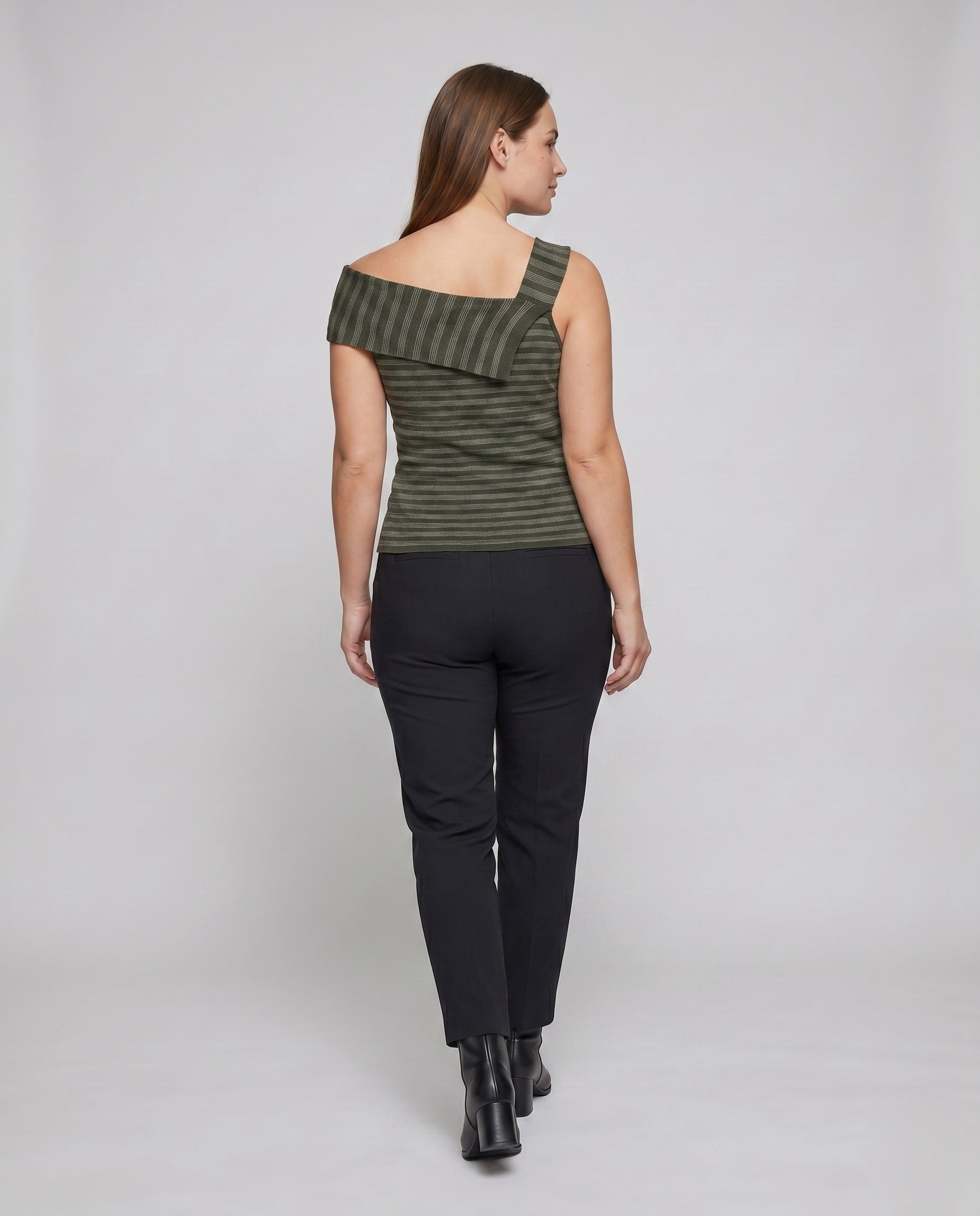 Product 15624525676874 - back_view