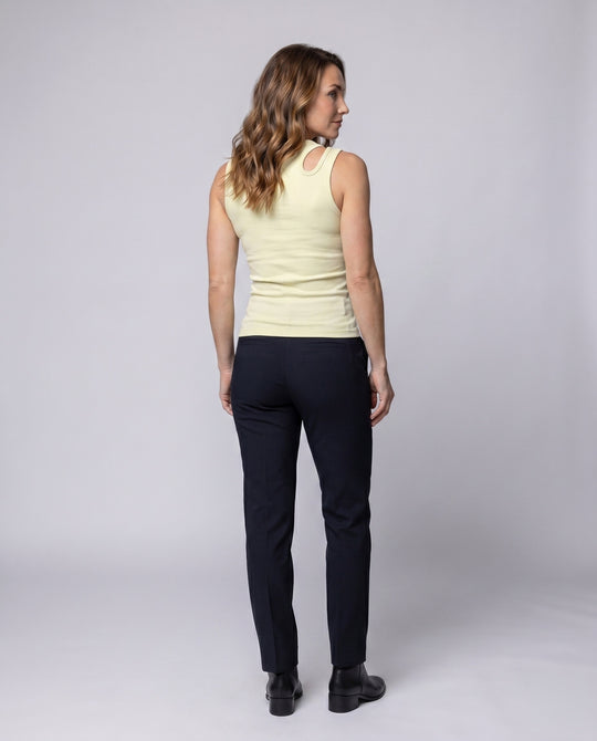 Product 15624527937866 - back_view