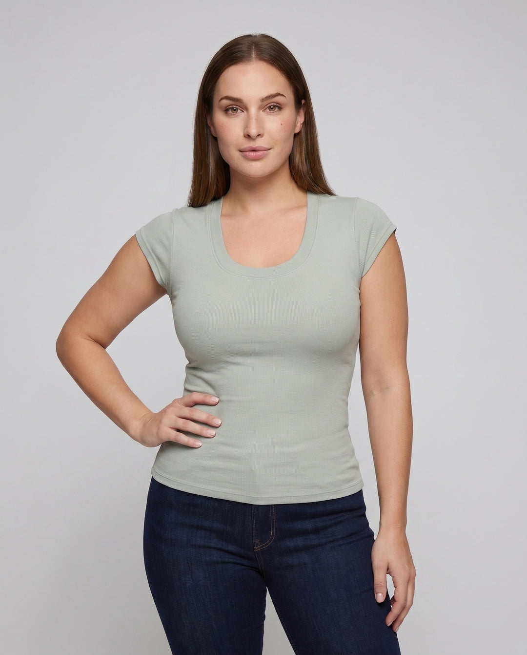 Product 15624530461002 - upper_body