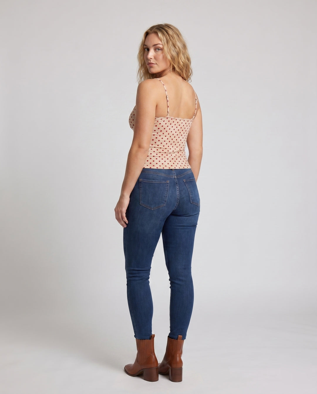 Product 15624531673418 - back_view