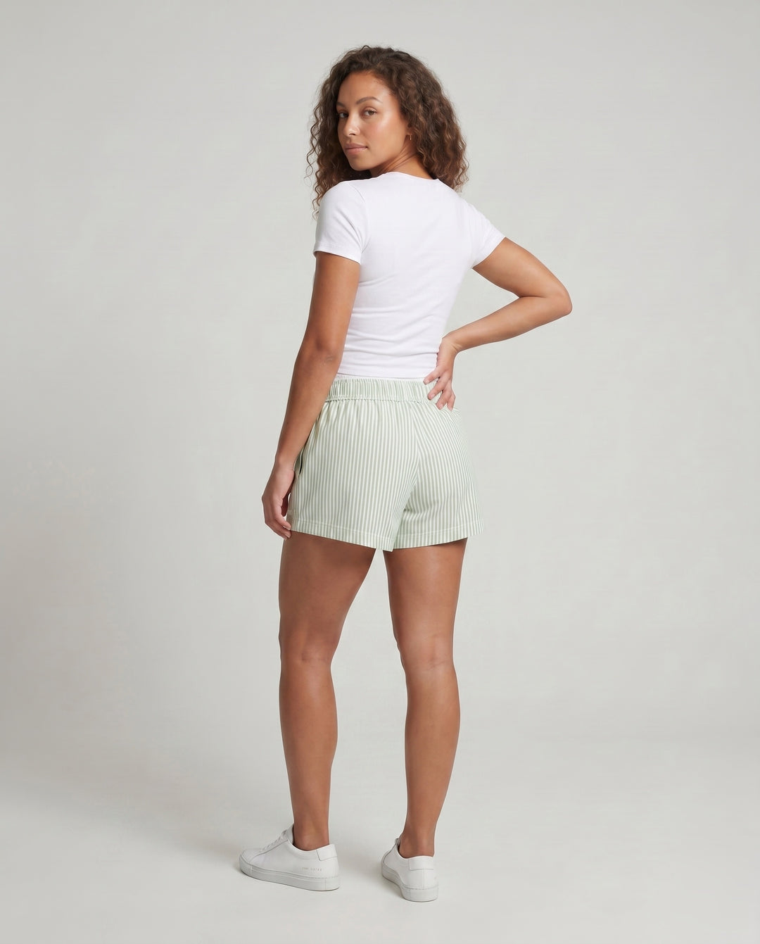 Product 15624532689226 - back_view