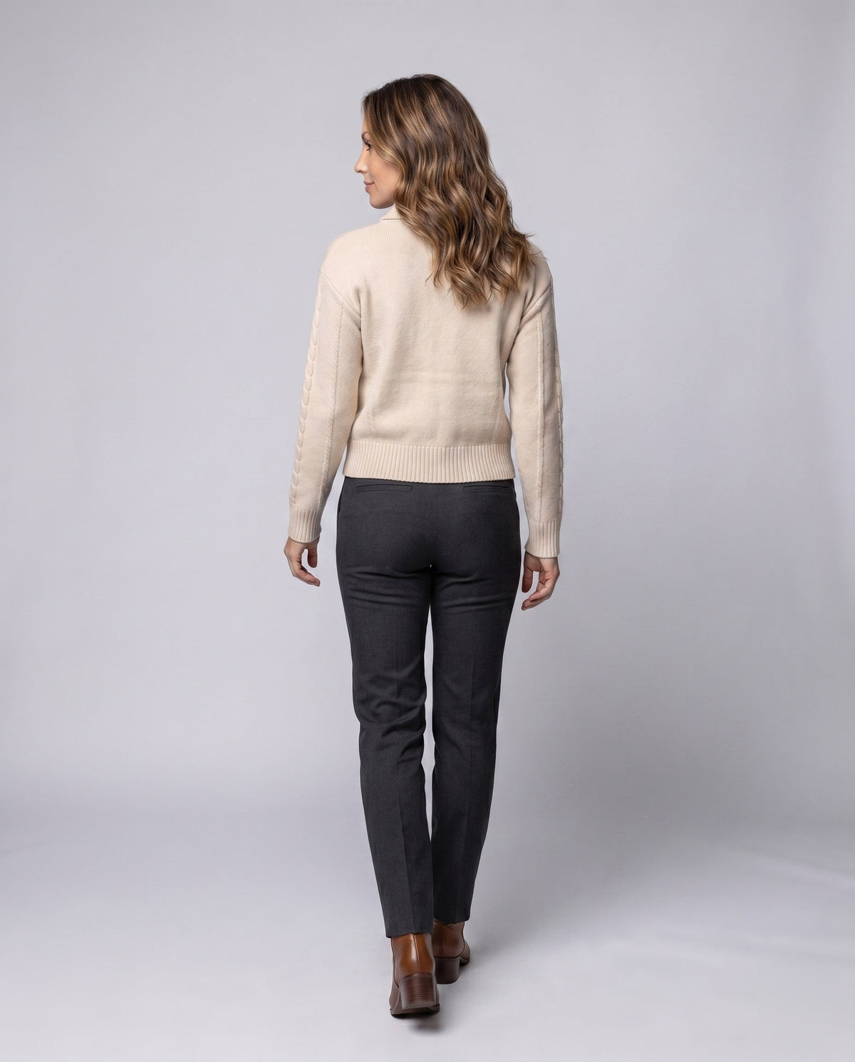 Product 15624533311818 - back_view