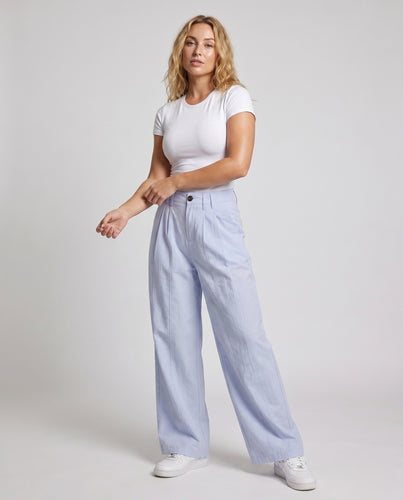Damen nan hochtaillierte Bundfaltenhose mit weitem Bein, Gürtelschlaufen und seitlichen Eingrifftaschen