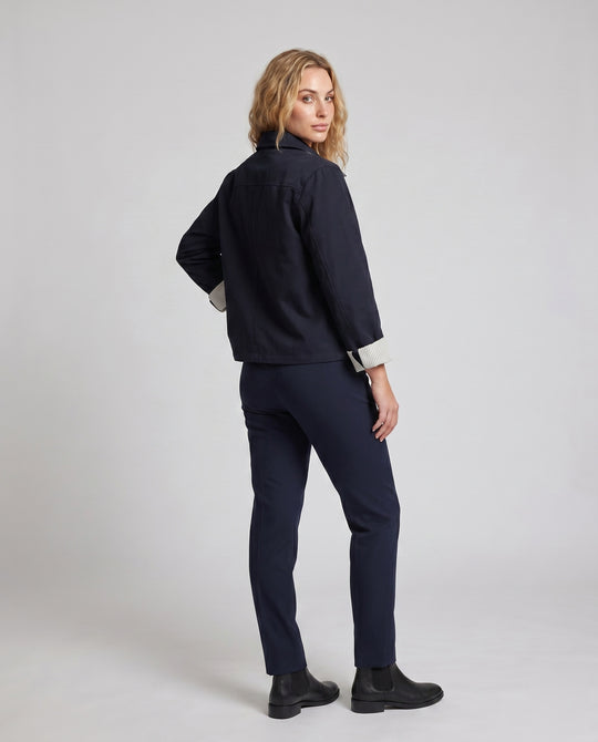 Product 15624537669962 - back_view