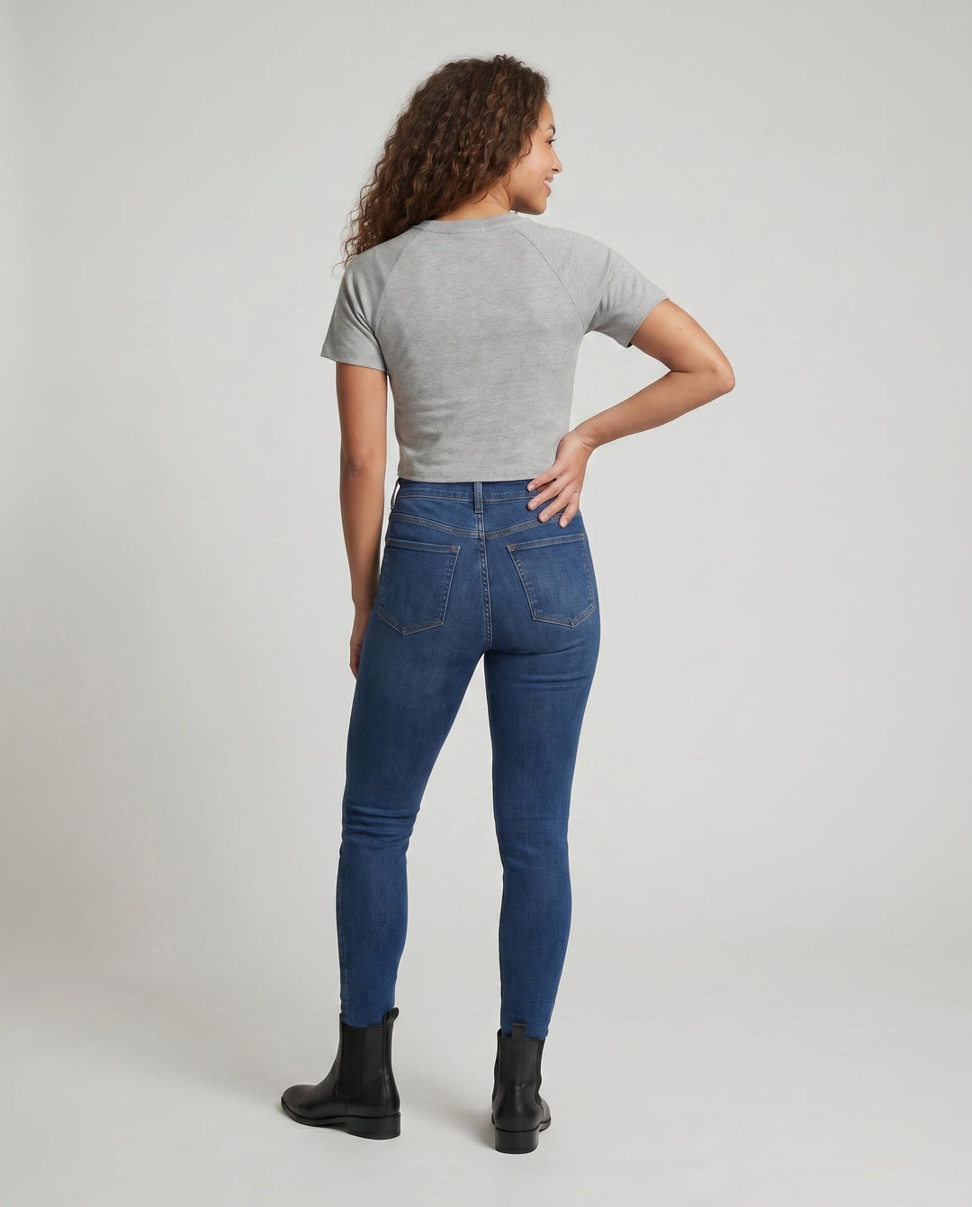Product 15624537899338 - back_view