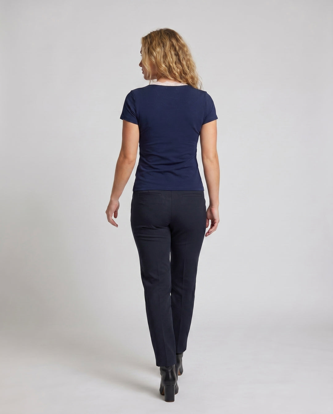Product 15624538227018 - back_view