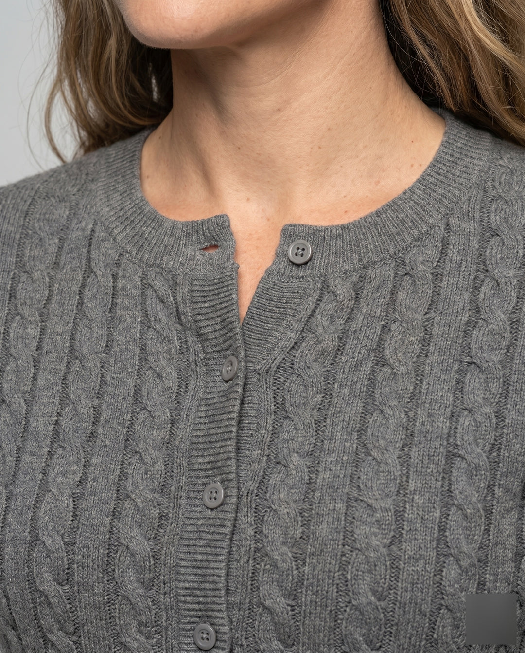 Product 15624539767114 - close_up_detail