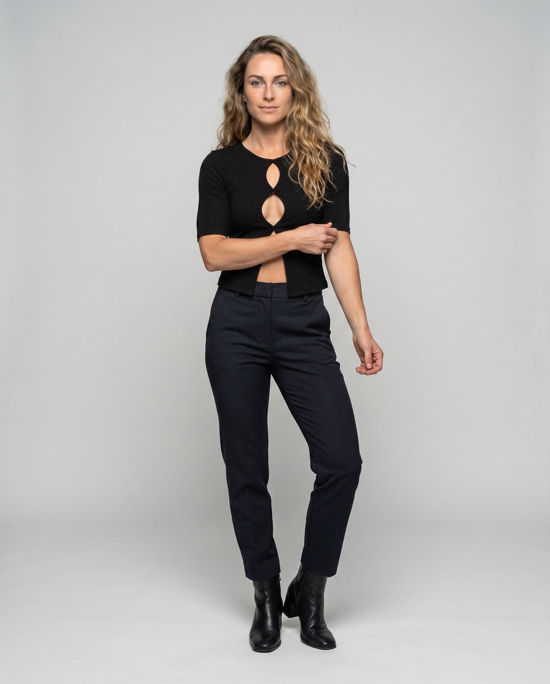 Product 15624540389706 - full_body_front