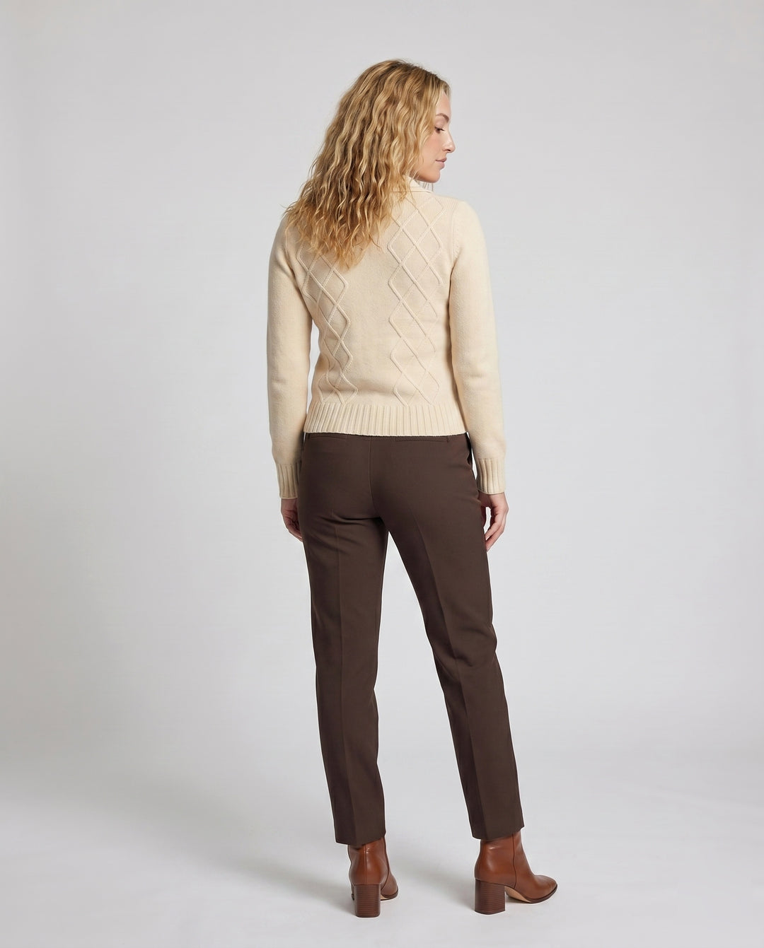 Product 15624540782922 - back_view