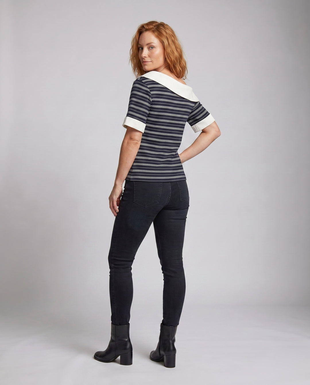 Product 15624545861962 - back_view