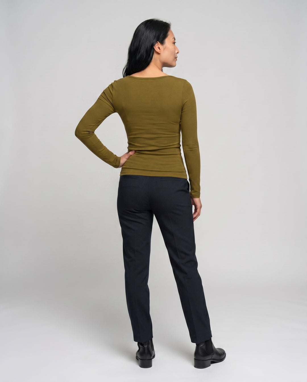 Product 15624547172682 - back_view