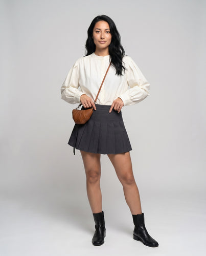 Damen nan oversized Popover-Bluse mit Stehkragen, voluminösen Ballonärmeln und verlängerten Manschetten