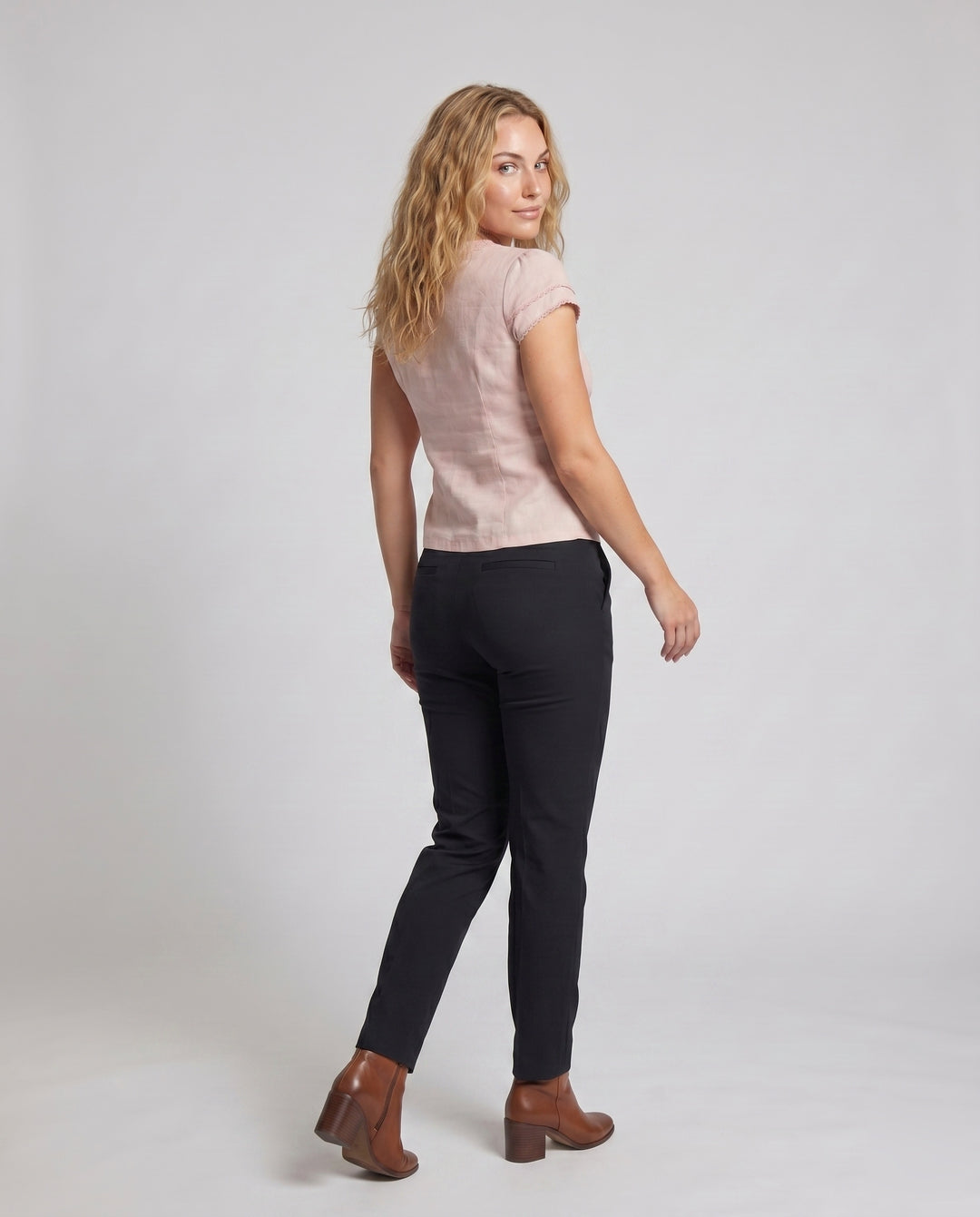 Product 15624550547786 - back_view