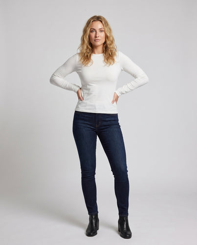 Damen nan schlankes Langarmshirt aus feinem Baumwoll-Jersey mit formenden Seitenbahnen