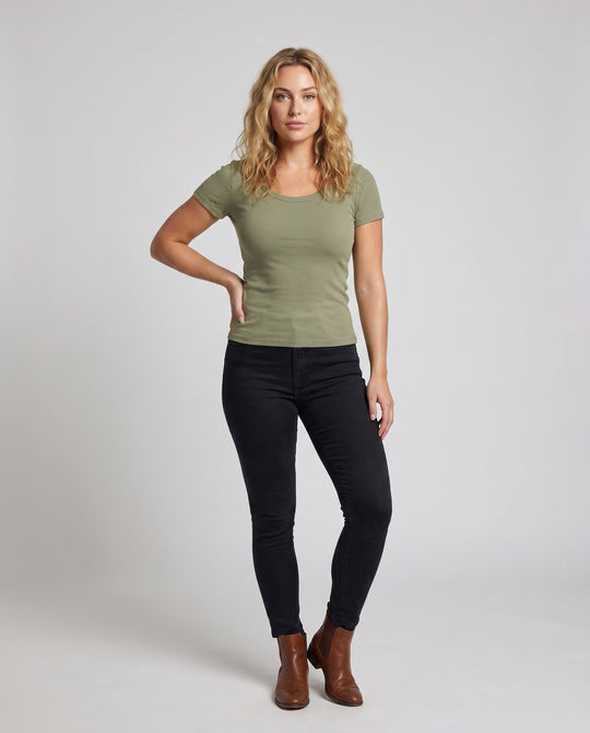 Product 15624552546634 - full_body_front