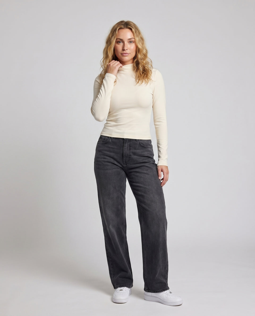 Product 15624552677706 - full_body_front