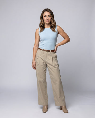 Damen nan schmal geschnittenes Ripp-Feinstrick-Top mit breitem Rundhalsausschnitt und figurformender Silhouette