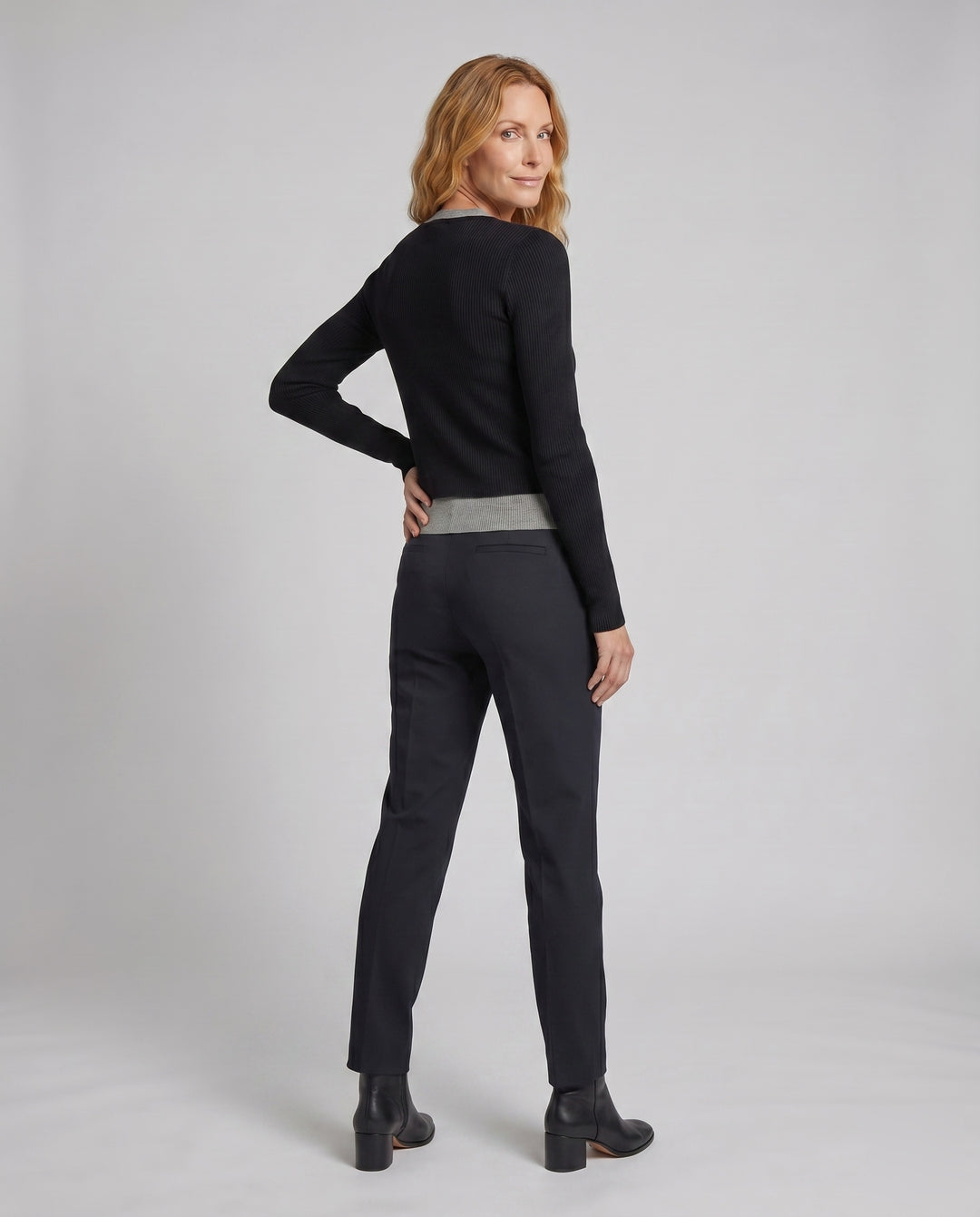 Product 15624557265226 - back_view