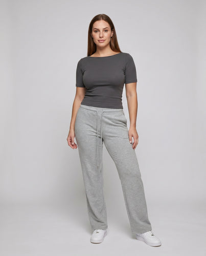 Damen nan schmales Kurzarm-Feinrippshirt mit U-Boot-Ausschnitt und taillierter Passform
